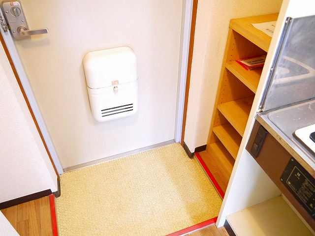 万葉Ⅱ（マンション万葉Ⅱ）の玄関|玄関です