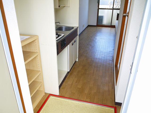 万葉Ⅱ（マンション万葉Ⅱ）の玄関|落ち着いた玄関です