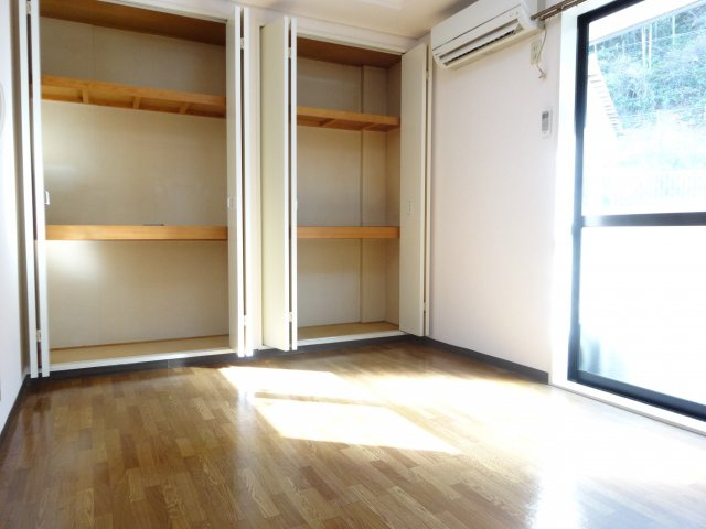 レインボーハイツ南の寝室