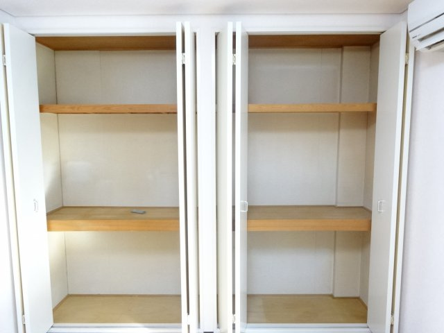 レインボーハイツ南の収納