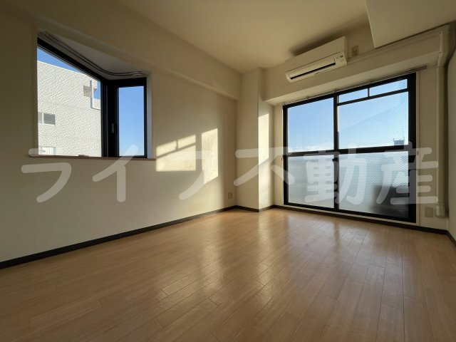 オークハイツの居間・リビング|使いやすい居間です