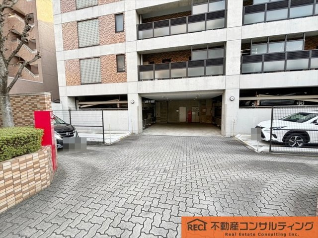藤和夙川ホームズの駐車場