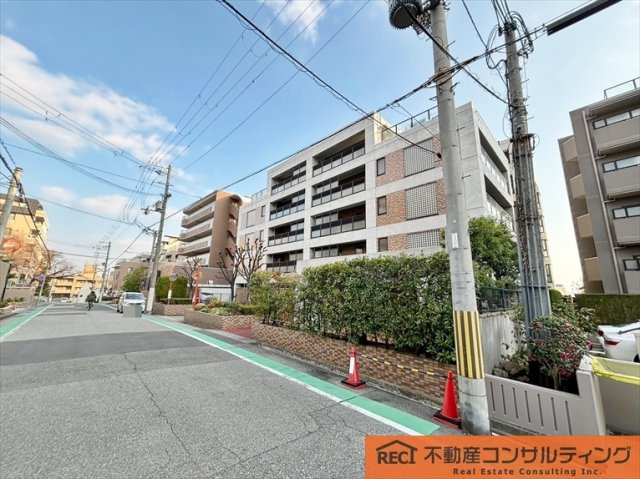 藤和夙川ホームズの外観