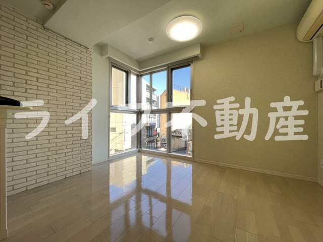 プレミアム菱屋西の内装