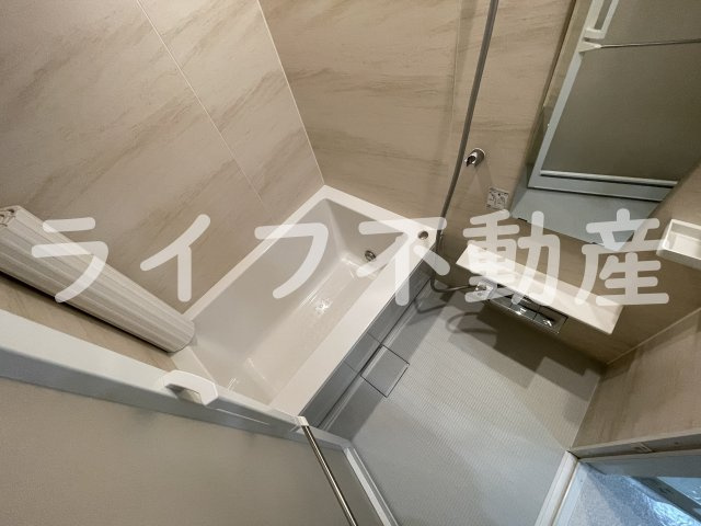 プレミアム菱屋西の浴室