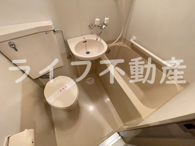 メゾンスギの浴室|ゆったり過ごせるお風呂です
