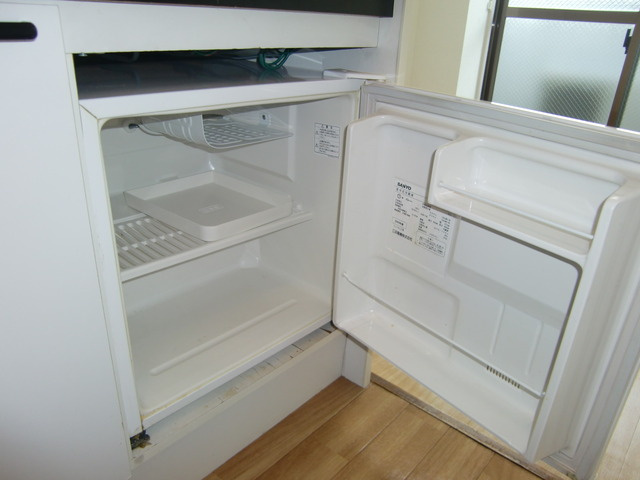 アンピエス六甲のその他|ミニ冷蔵庫