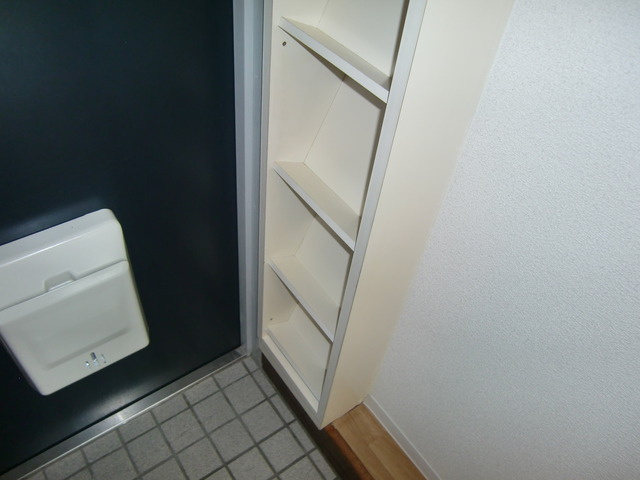 アンピエス六甲の玄関