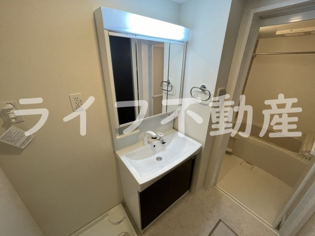 B-HEIMの独立洗面台|独立洗面台、朝の身支度には欠かせません