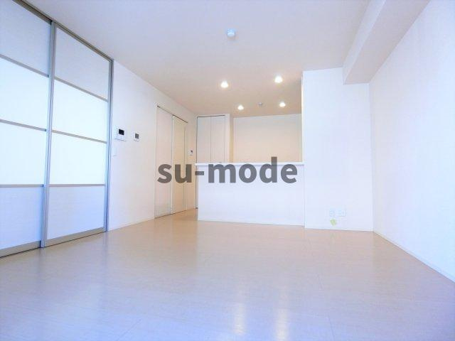 パインコートの居間・リビング