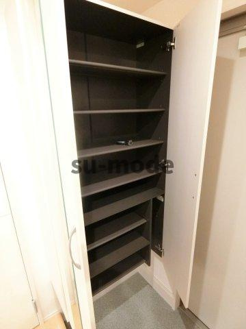 パインコートの収納