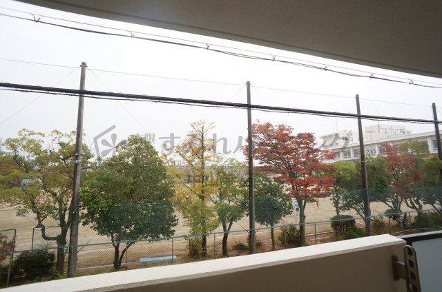伊丹市荒牧５丁目の賃貸マンションの展望
