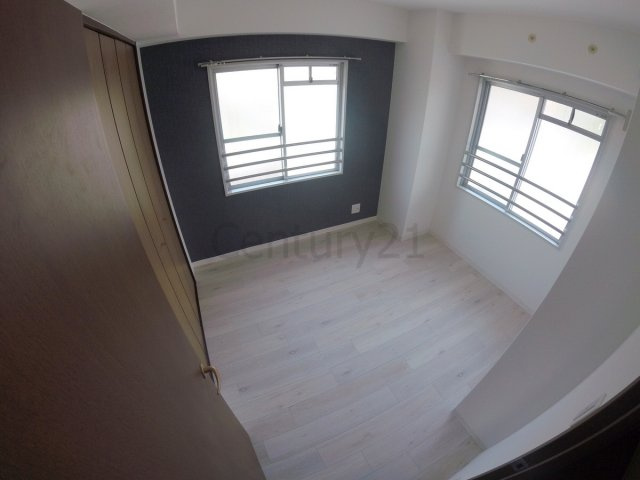 【寝室】 | 鈴彩館