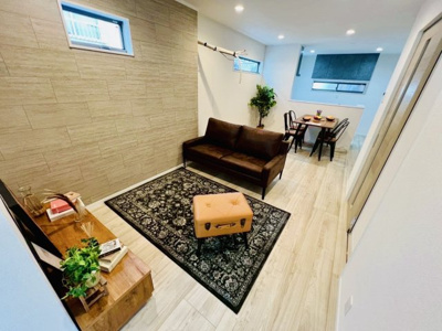 音羽草田町の画像