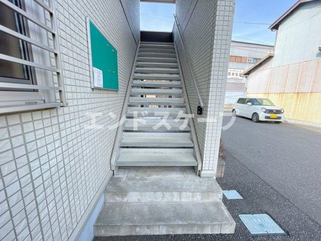 セサミコートのロビー|高崎、前橋エリアのお部屋探しはエンドスケープまで！お客様の理想お聞かせ下さい♪