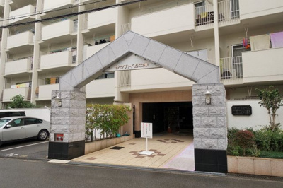 【エントランス】 | サンハイム中津 | 中津駅徒歩５分　正面には豊島天満宮があります。