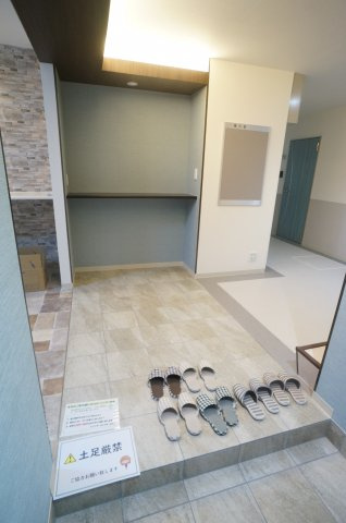 CASALIENのエントランス