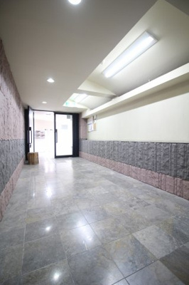 【エントランス】 | サンビルダー六甲山の手