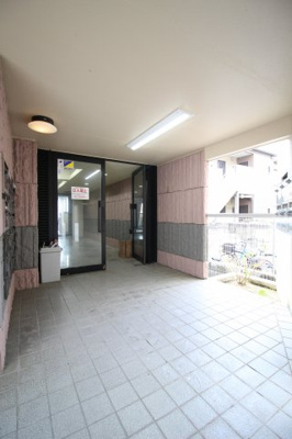 【エントランス】 | サンビルダー六甲山の手