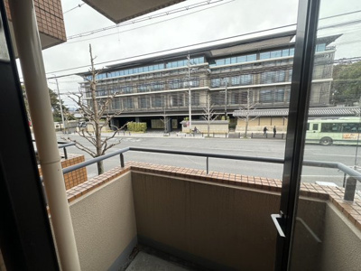 【バルコニー】 | 岡崎ガーデンズ | 視界を遮る建物もありませんので、開放感があります♪