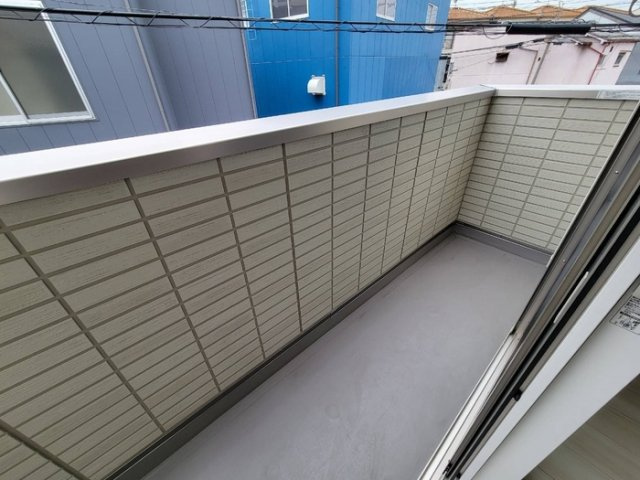 ウエスタンハイツ17のバルコニー