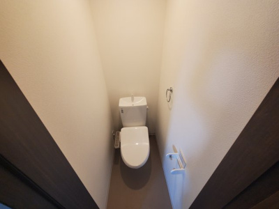 【トイレ】 | ジーメゾン春日部花積 | 落ち着いたトイレです