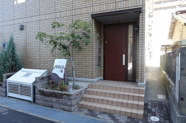 ペルルⅢのエントランス