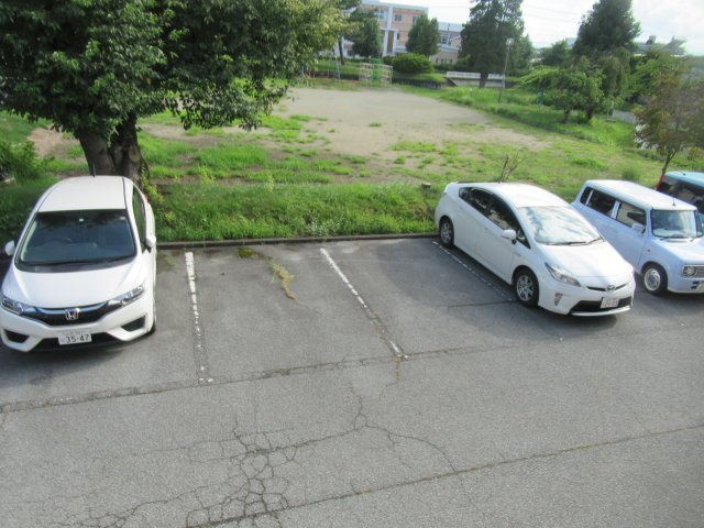 パークハイツの駐車場