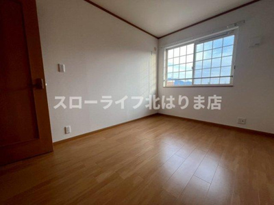 【洋室】 | ヴィラ・ポポラーレⅠ