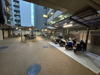 【駐車場】