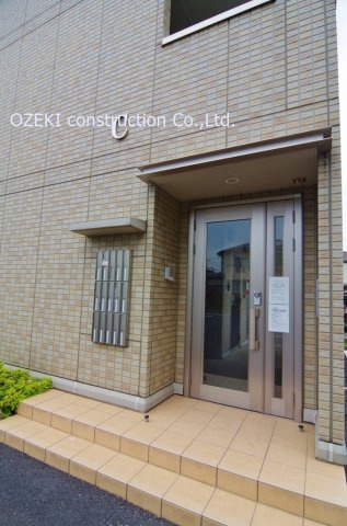 リバーパーク蒲生Cのエントランス