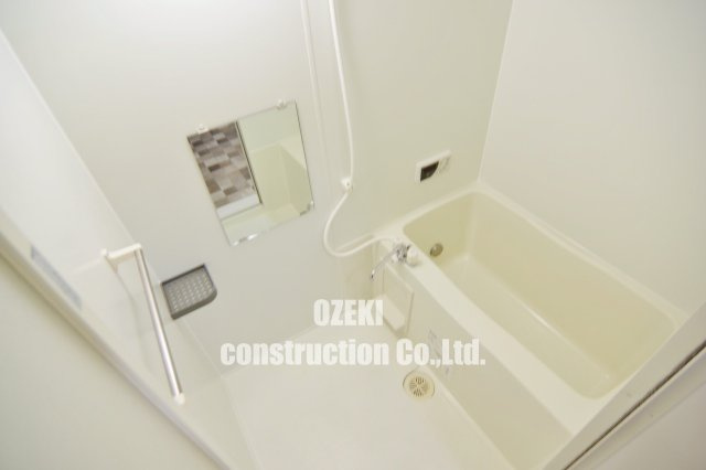 リバーパーク蒲生Cの浴室