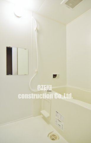 リバーパーク蒲生Cの浴室