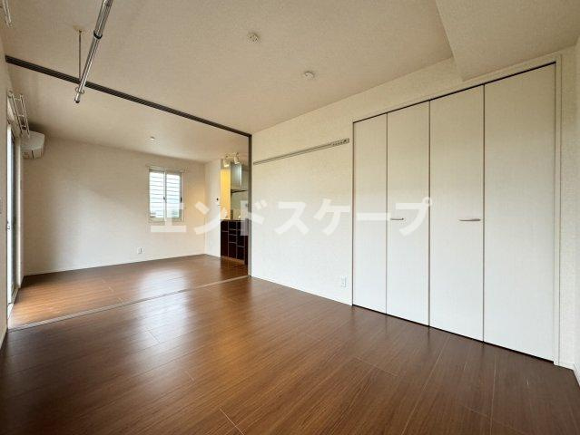 カーサ パッソの居間・リビング|高崎、前橋、伊勢崎エリアのお部屋探しはエンドスケープまで！お客様の理想お聞かせ下さい♪