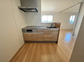 【居間・リビング】 | ゼピュロスみどりのA