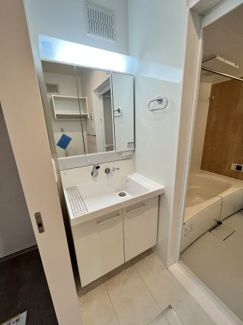 【洗面所】 | ゼピュロスみどりのA