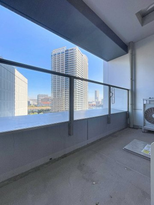 【バルコニー】 | スカイズタワー&ガーデン | 月額管理料無料！賃貸管理はアブレイズパートナーズにお任せを！