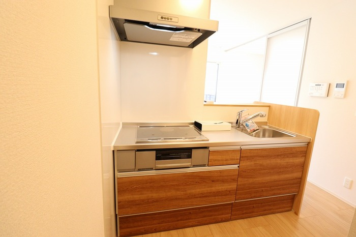 リベール・リベルテ リベルテのキッチン|カウンターキッチン（IHクッキングヒーター付き）