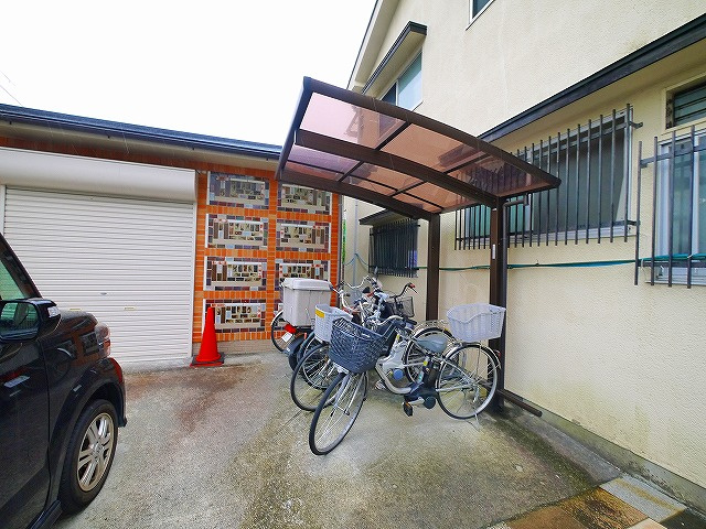 清山荘のその他共用部分|駐輪スペースになります