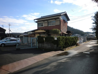 【外観】 | 栄町３丁目貸家