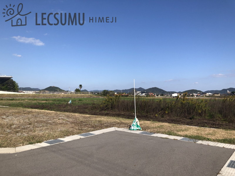 姫路市余部区上川原／6区画の外観