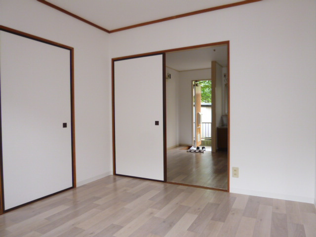 浅尾山ハイツの内装