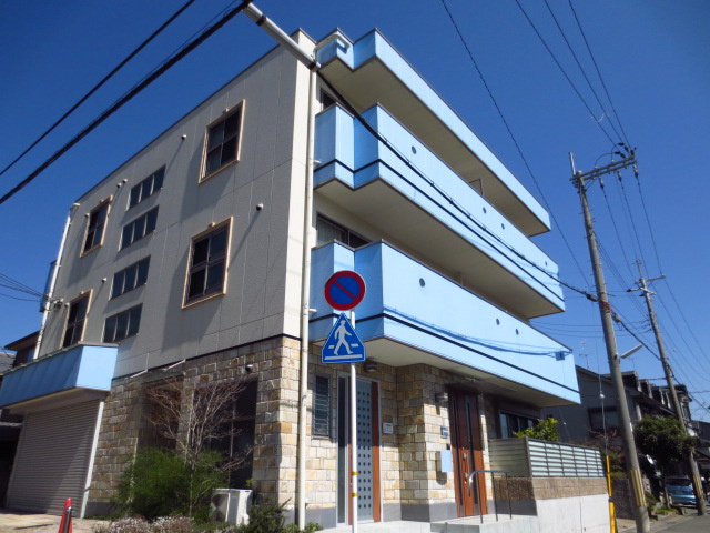 ベルクムントの外観