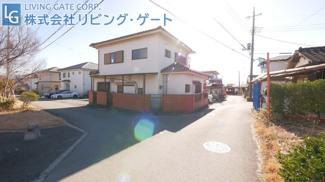 【外観】 | 南アルプス市飯野 角地 公園が近い中古戸建 4LDK | 建物北側から撮影。