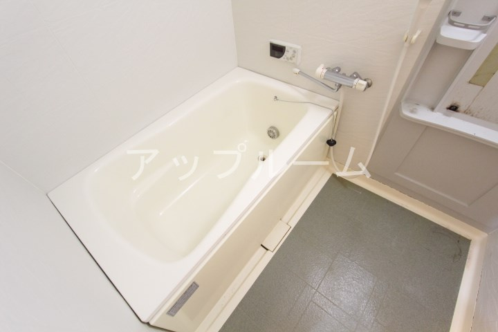 リバービューの浴室