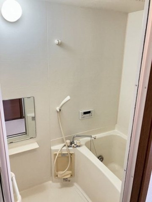 【浴室】 | プリムヴェールⅡ | 日々の暮らしに欠かせないお風呂です