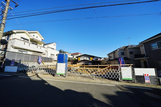 【横浜市旭区白根６丁目50-16全２棟新築戸建て２号棟】★仲介手数料無料★（不動丸小学校・鶴ヶ峰中学校）の外観