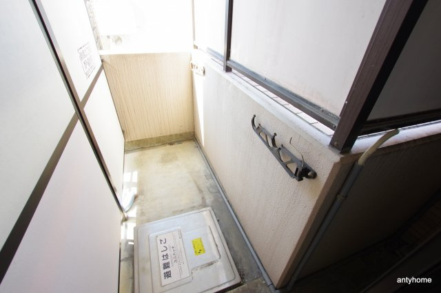シティライフディナスティ新大阪　仲介手数料無料のバルコニー