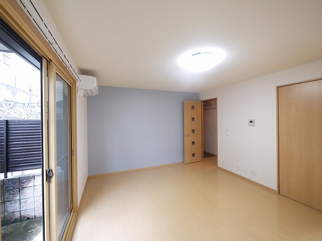 ラフィーネ松ヶ丘の居間・リビング|おしゃれな居間です