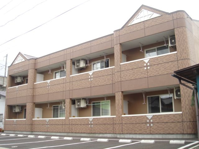 ポルト　ボナーの外観